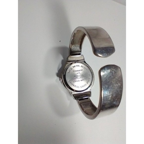 Black and silver tone cuff watch women's - Picture 4 of 6